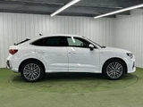2021 Audi Q3 Sportback 35 TDI quattro S line SUV for sale, Japanese used car export - photo 18 of 20 | GULJI TRADERS