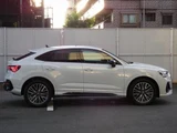 2022 Audi Q3 Sportback SUV for sale, Japanese used car export - photo 4 of 9 | GULJI TRADERS