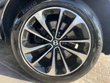 2016 Bentley Bentayga 6.0 4WD SUV for sale, Japanese used car export - photo 42 of 47 | GULJI TRADERS