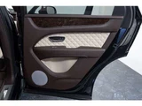 2021 Bentley Bentayga V8 4WD SUV for sale, Japanese used car export - photo 43 of 80 | GULJI TRADERS
