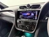2022 Bentley Bentayga 4WD SUV for sale, Japanese used car export - photo 19 of 54 | GULJI TRADERS