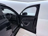 2022 Bentley Bentayga 4WD SUV for sale, Japanese used car export - photo 27 of 54 | GULJI TRADERS