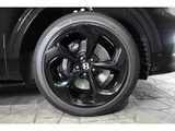 2023 Bentley Bentayga 4WD SUV for sale, Japanese used car export - photo 12 of 55 | GULJI TRADERS