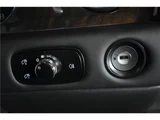 2017 Bentley Flying Spur V8S Sedan for sale, Japanese used car export - photo 18 of 46 | GULJI TRADERS