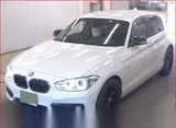 2017 Bmw 1 Series 118d Sports White Sedan for sale, Japanese used car export - photo 4 of 11 | GULJI TRADERS
