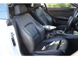 2009 BMW 1 Series 120i Cabriolet M Sport White Coupe for sale, Japanese used car export - photo 38 of 60 | GULJI TRADERS