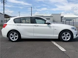 2017 BMW 1 Series 118d Sport White Sedan for sale, Japanese used car export - photo 7 of 44 | GULJI TRADERS