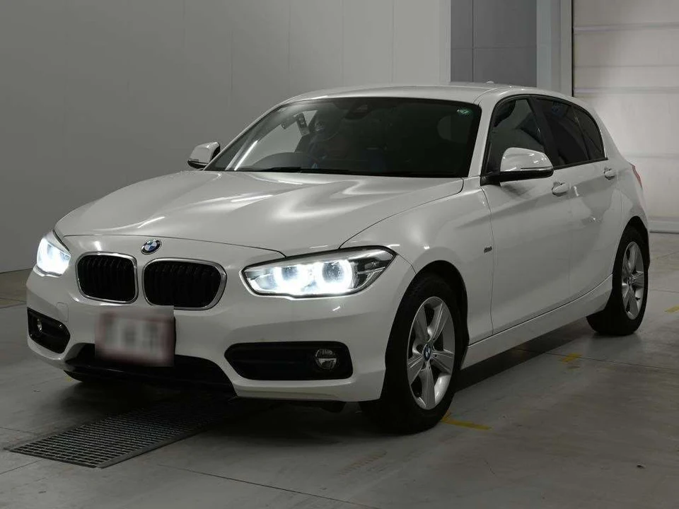 2017 BMW 1 Series 118d Sport - photo 1 2017 BMW 1 Series 118d Sport White Sedan for sale, Japanese used car export - photo 1 of 12 | GULJI TRADERS