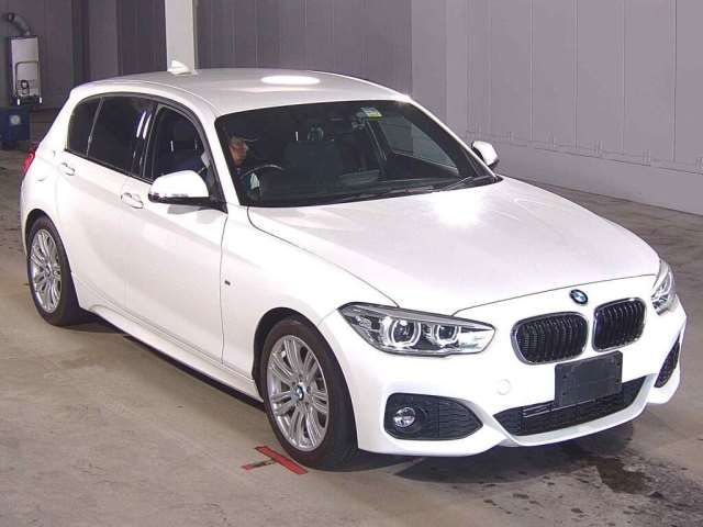 2017 BMW 1 Series 118d M Sport - photo 1 2017 BMW 1 Series 118d M Sport White Sedan for sale, Japanese used car export - photo 1 of 6 | GULJI TRADERS