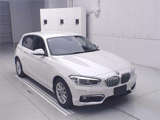 2018 BMW 1 Series 118i Style Pearl Sedan for sale, Japanese used car export - photo 1 of 11 | GULJI TRADERS