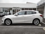 2020 BMW 1 Series 118d Play Edition White Sedan for sale, Japanese used car export - photo 5 of 9 | GULJI TRADERS