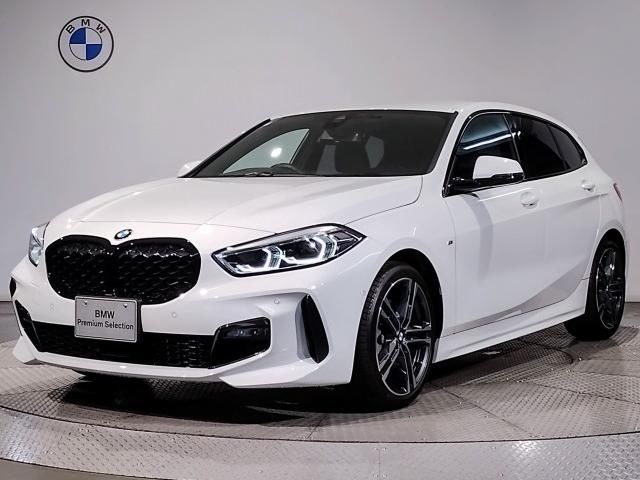 2020 BMW 1 Series 118i M Sport - photo 1 2020 BMW 1 Series 118i M Sport White Sedan for sale, Japanese used car export - photo 1 of 9 | GULJI TRADERS