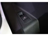 2021 BMW 1 Series 118d Diesel Turbo White Sedan for sale, Japanese used car export - photo 17 of 51 | GULJI TRADERS