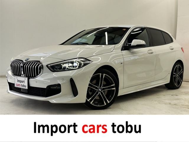 2021 BMW 1 Series 118i M Sport DCT - photo 1 2021 BMW 1 Series 118i M Sport DCT White Sedan for sale, Japanese used car export - photo 1 of 32 | GULJI TRADERS
