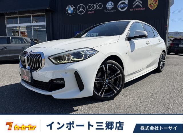 2021 BMW 1 Series 118d M Sport Diesel Turbo White Sedan for sale, Japanese used car export - photo 1 of 20 | GULJI TRADERS