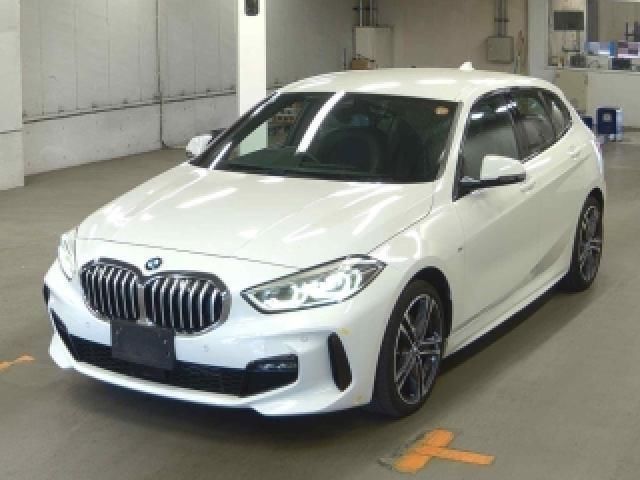 2021 BMW 1 Series 118d M Sport Edition - photo 1 2021 BMW 1 Series 118d M Sport Edition White Sedan for sale, Japanese used car export - photo 1 of 5 | GULJI TRADERS
