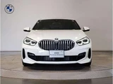 2021 BMW 1 Series 118d M Sport Edition White Sedan for sale, Japanese used car export - photo 4 of 9 | GULJI TRADERS