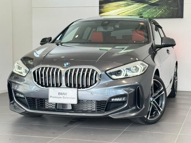 2021 BMW 1 Series 118d M Sport - photo 1 2021 BMW 1 Series 118d M Sport Gray Sedan for sale, Japanese used car export - photo 1 of 9 | GULJI TRADERS