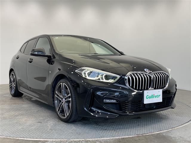 2022 BMW 1 Series 118d Black Sedan for sale, Japanese used car export - photo 1 of 24 | GULJI TRADERS
