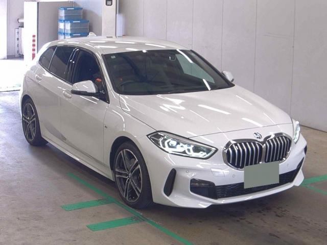 2022 BMW 1 Series 118i M Sport Pearl Sedan for sale, Japanese used car export - photo 1 of 5 | GULJI TRADERS