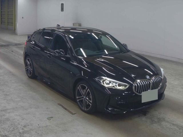 2022 BMW 1 Series 118i M Sport - photo 1 2022 BMW 1 Series 118i M Sport Black Sedan for sale, Japanese used car export - photo 1 of 6 | GULJI TRADERS