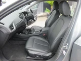2023 BMW 1 Series 118d Play, genuine wide navigation system, backup camera, electric gate, mileage 11,670 km Other Sedan for sale, Japanese used car export - photo 35 of 58 | GULJI TRADERS
