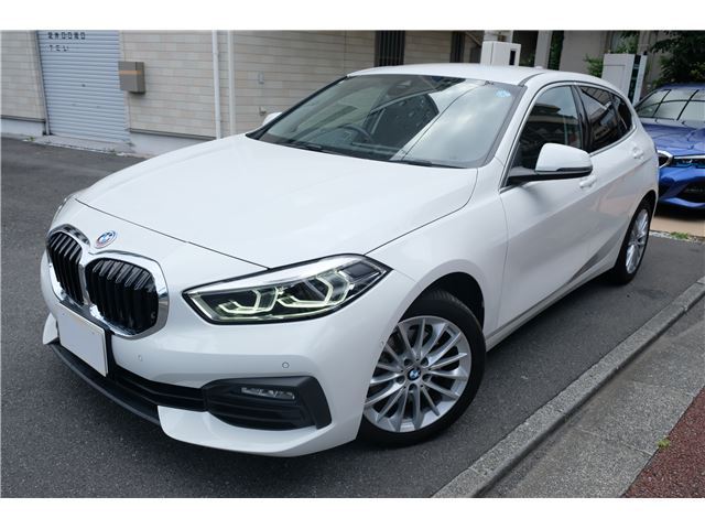2023 BMW 1 Series 118d Play Leather White Sedan for sale, Japanese used car export - photo 1 of 28 | GULJI TRADERS