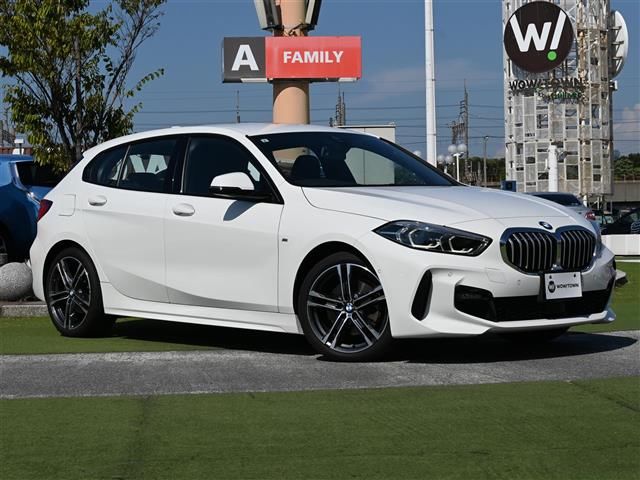 2023 BMW 1 Series 118d M Sport - photo 1 2023 BMW 1 Series 118d M Sport White Sedan for sale, Japanese used car export - photo 1 of 24 | GULJI TRADERS