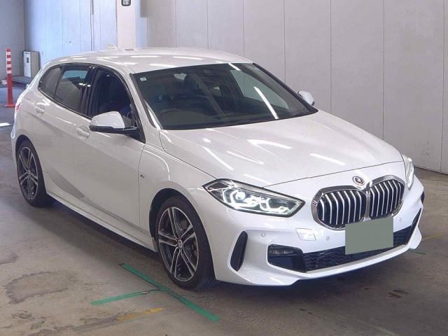 2023 BMW 1 Series 118i M Sport - photo 1 2023 BMW 1 Series 118i M Sport White Sedan for sale, Japanese used car export - photo 1 of 5 | GULJI TRADERS