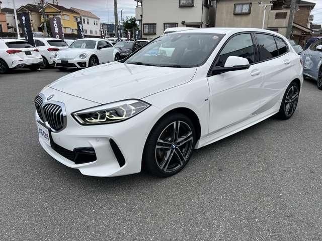 2023 BMW 1 Series 118d M Sport - photo 1 2023 BMW 1 Series 118d M Sport White Sedan for sale, Japanese used car export - photo 1 of 9 | GULJI TRADERS