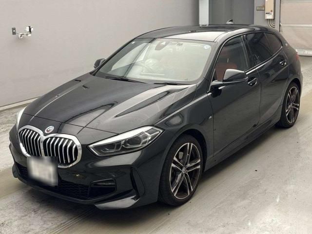 2023 BMW 1 Series 118d M Sport - photo 1 2023 BMW 1 Series 118d M Sport Black Sedan for sale, Japanese used car export - photo 1 of 9 | GULJI TRADERS