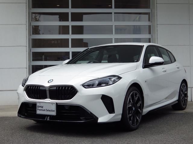 2025 BMW 1 Series 120d M Sport White Sedan for sale, Japanese used car export - photo 1 of 9 | GULJI TRADERS