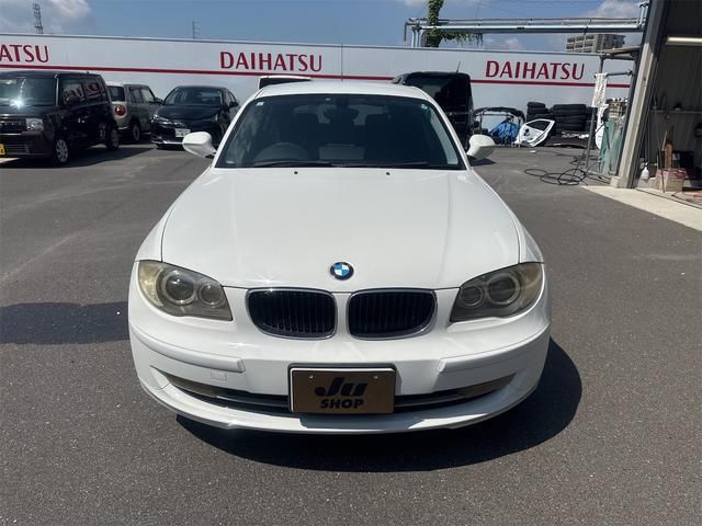 2010 BMW 116i 116i White Sedan for sale, Japanese used car export - photo 1 of 24 | GULJI TRADERS