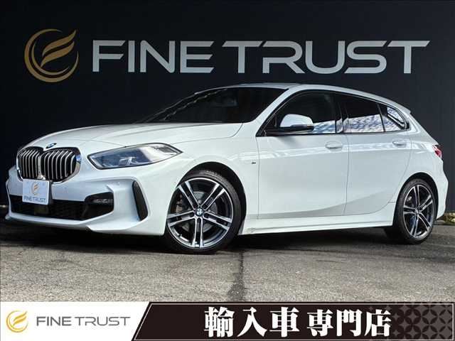 2021 BMW 1Series 118d_M Sport - photo 1 2021 BMW 1Series 118d_M Sport White Sedan for sale, Japanese used car export | GULJI TRADERS