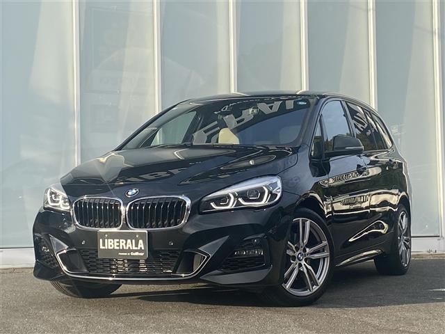 2022 BMW 2 Series 218i - photo 1 2022 BMW 2 Series 218i Sedan for sale, Japanese used car export - photo 1 of 24 | GULJI TRADERS