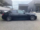 2022 BMW 3 Series 320d xDrive M Sport Sedan for sale, Japanese used car export - photo 17 of 20 | GULJI TRADERS