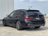 2022 BMW 3 Series 318i M Sport Sedan for sale, Japanese used car export - photo 2 of 23 | GULJI TRADERS