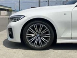 2022 BMW 3 Series 318i M Sport Sedan for sale, Japanese used car export - photo 6 of 9 | GULJI TRADERS