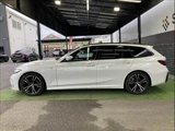 2023 BMW 3 Series 318i M Sport Sedan for sale, Japanese used car export - photo 17 of 20 | GULJI TRADERS