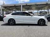 2023 BMW 3 Series 320i M Sport Sedan for sale, Japanese used car export - photo 4 of 9 | GULJI TRADERS