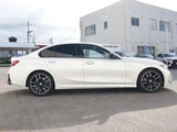 2023 BMW 3 Series M340i 4WD Sedan for sale, Japanese used car export - photo 7 of 9 | GULJI TRADERS
