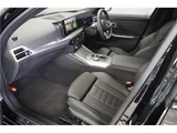 2024 BMW 3 Series 320i M Sport Sedan for sale, Japanese used car export - photo 26 of 28 | GULJI TRADERS