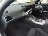 2024 BMW 3 Series Sport Sedan for sale, Japanese used car export - photo 72 of 80 | GULJI TRADERS