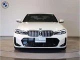 2024 BMW 3 Series 318i M Sport Sedan for sale, Japanese used car export - photo 4 of 9 | GULJI TRADERS
