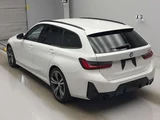 2024 BMW 3 Series 318i M Sport Sedan for sale, Japanese used car export - photo 8 of 9 | GULJI TRADERS