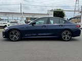 2025 BMW 3 Series 320d xDrive M Sport Sedan for sale, Japanese used car export - photo 4 of 9 | GULJI TRADERS
