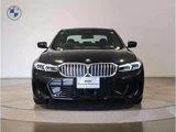 2025 BMW 3 Series 320d M Sport Sedan for sale, Japanese used car export - photo 5 of 9 | GULJI TRADERS