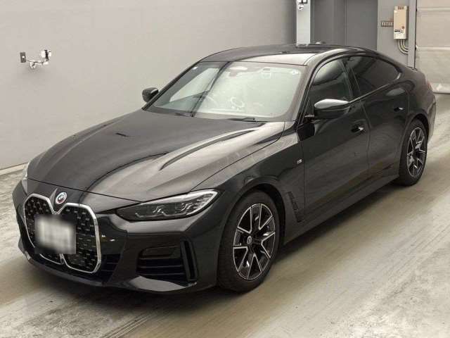 2023 BMW 4 Series 4WD Sedan for sale, Japanese used car export - photo 1 of 14 | GULJI TRADERS