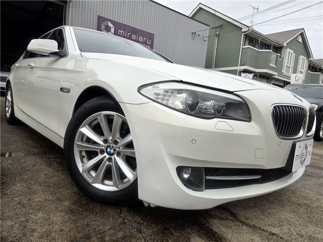 2011 BMW 5 Series Sedan for sale, Japanese used car export - photo 1 of 79 | GULJI TRADERS