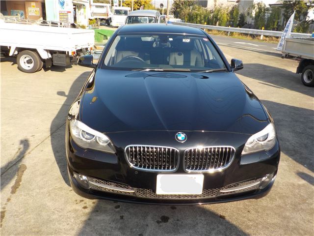 2012 BMW 5 Series 528i Sedan for sale, Japanese used car export | GULJI TRADERS
